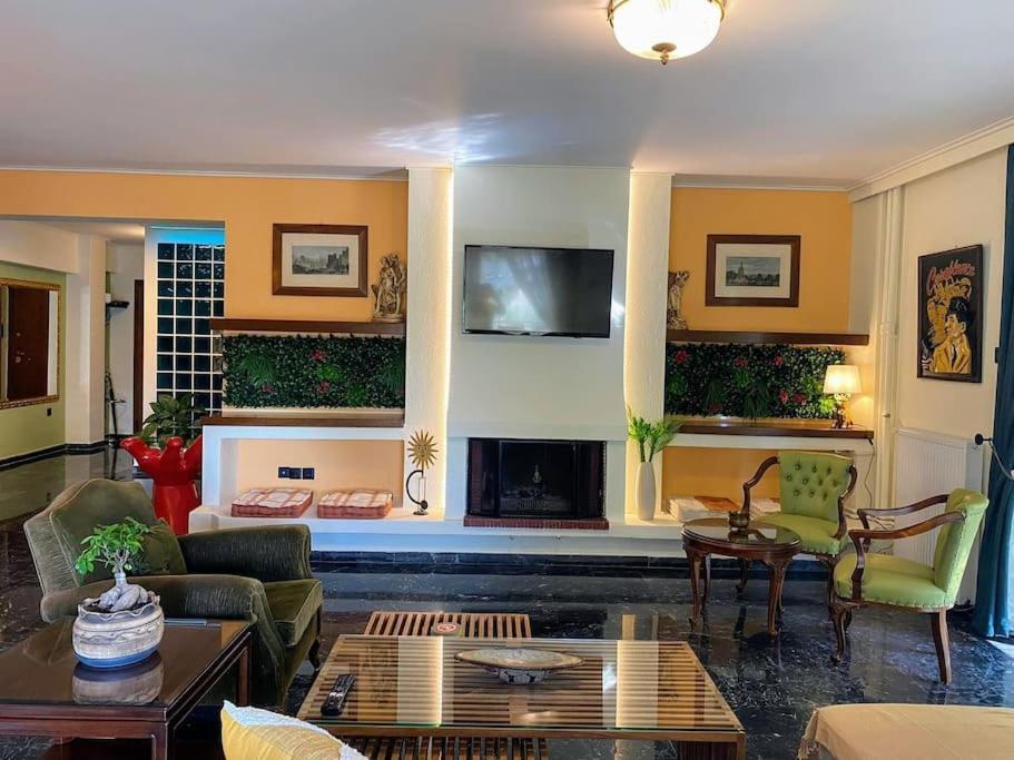 Sarakin'S Mansion Luxury Retreat Apartment Athena Bagian luar foto